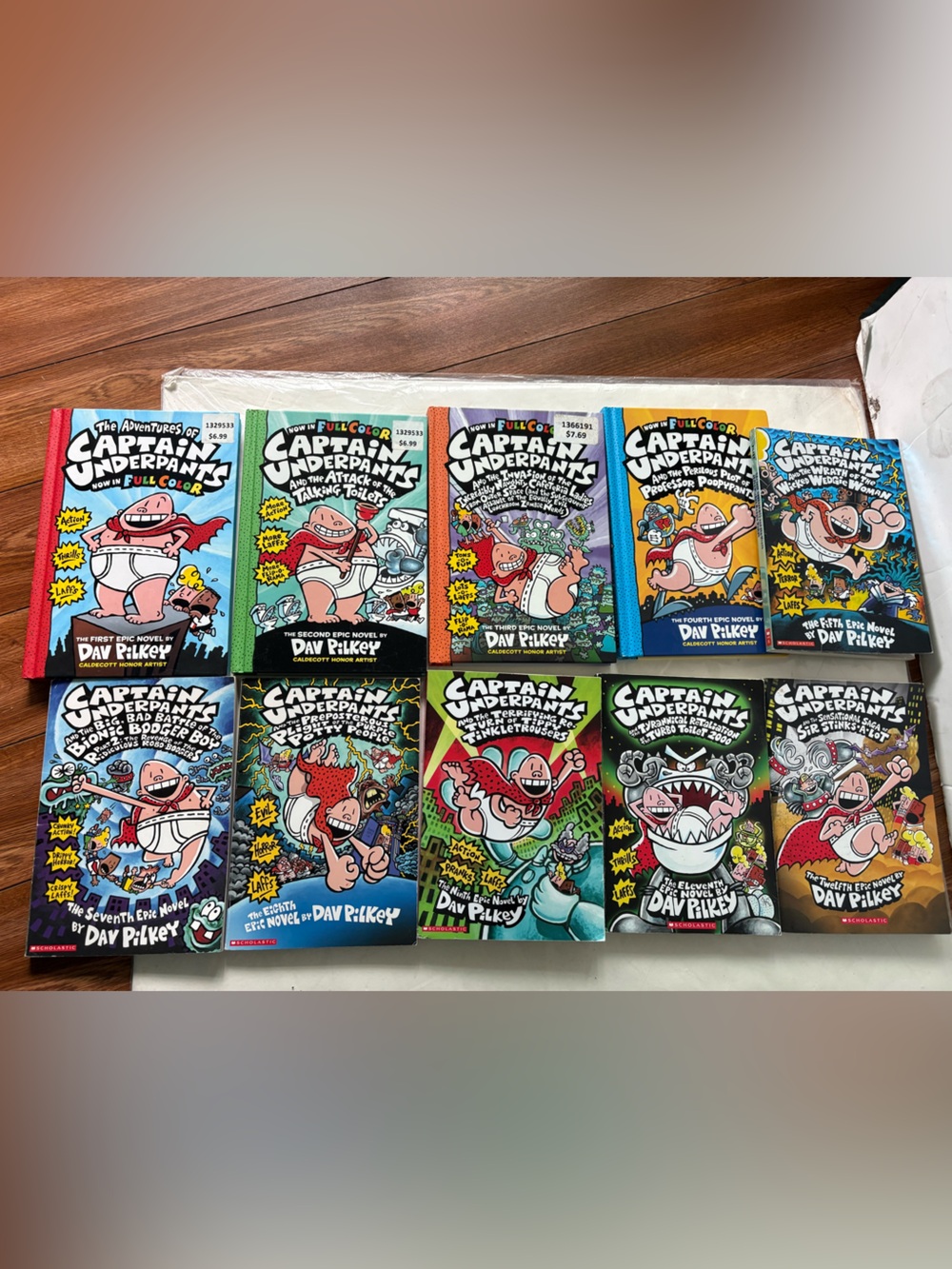Scholastic Captain Underpants Full Color collection Book Collection 1,2,3,4,5,7,